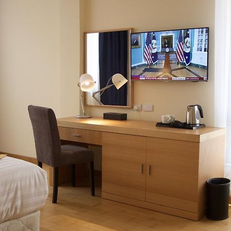 Yober Hotel Addis Ababa Dış mekan fotoğraf