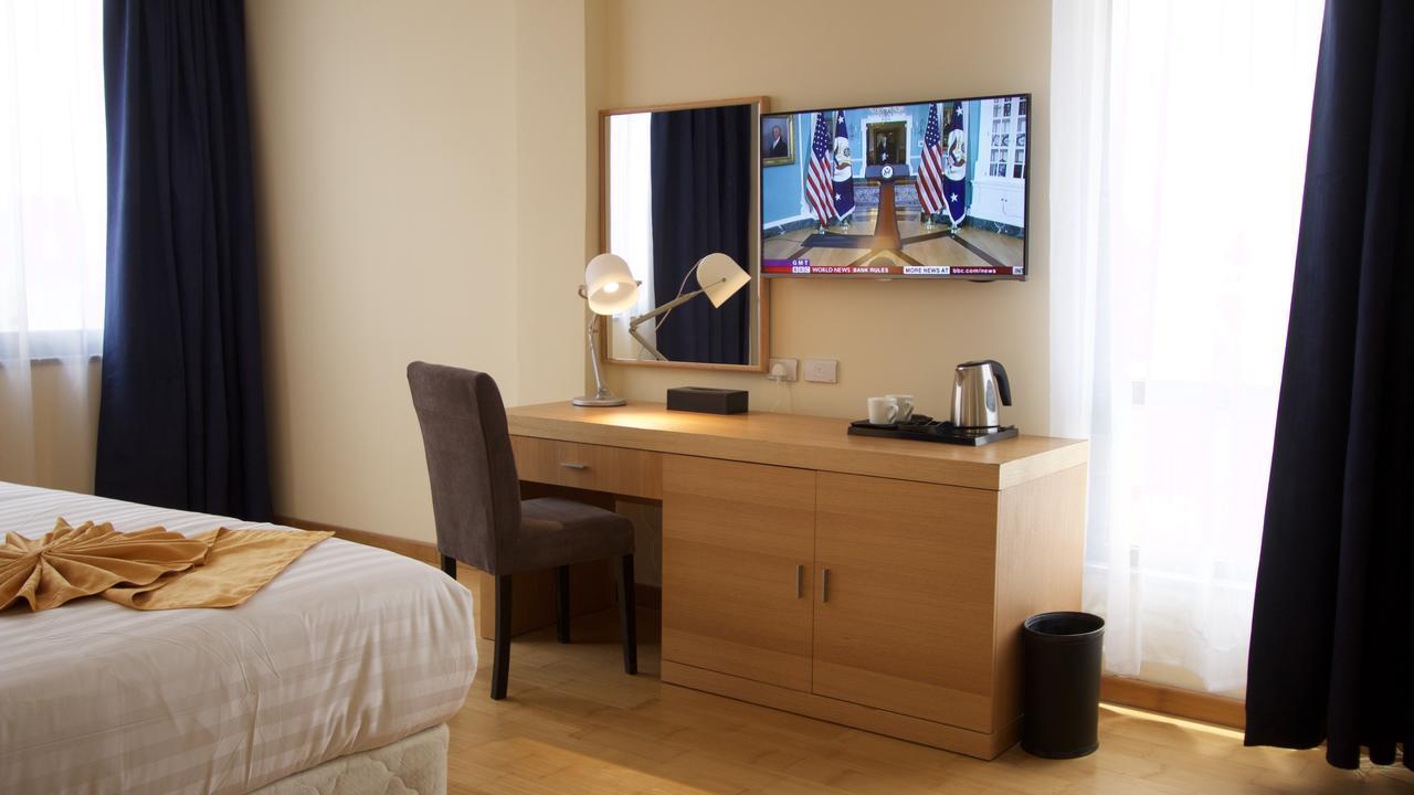 Yober Hotel Addis Ababa Dış mekan fotoğraf