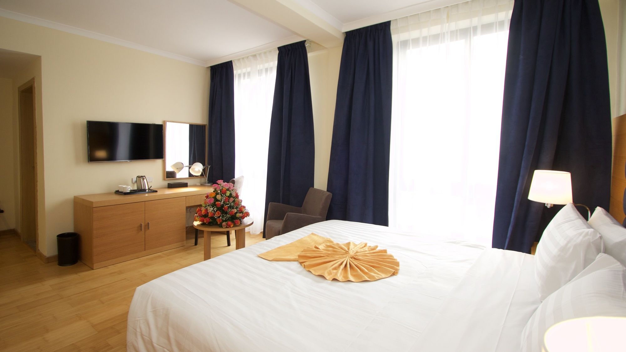 Yober Hotel Addis Ababa Dış mekan fotoğraf